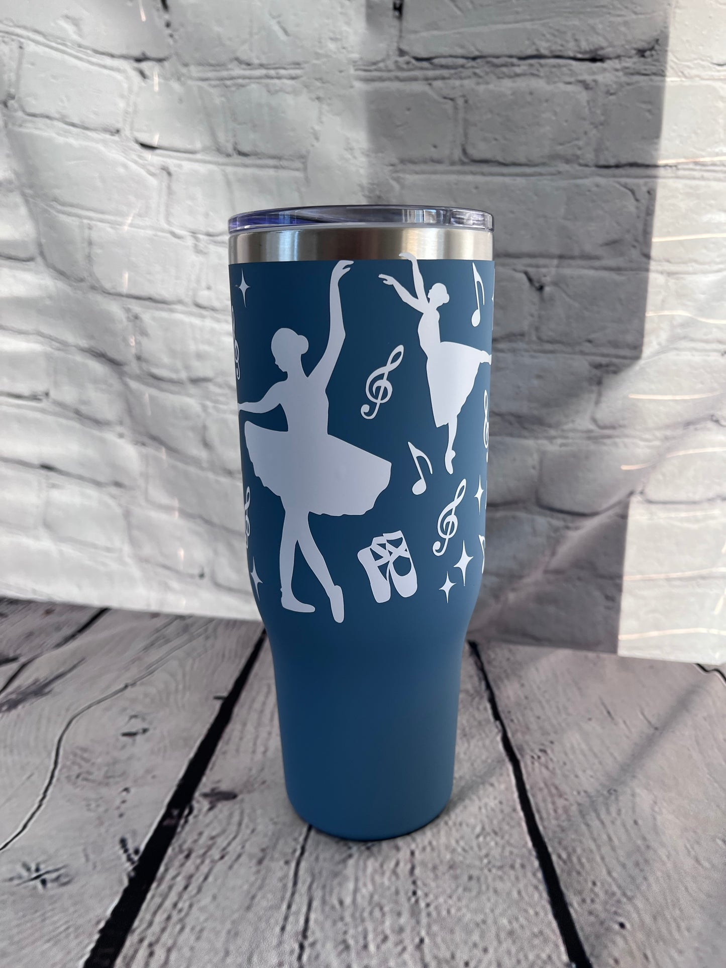 Ballerina 40oz handle insulated tumbler with slide lid and straw