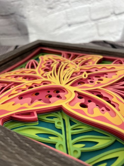 Day lily 3D paperart shadowbox