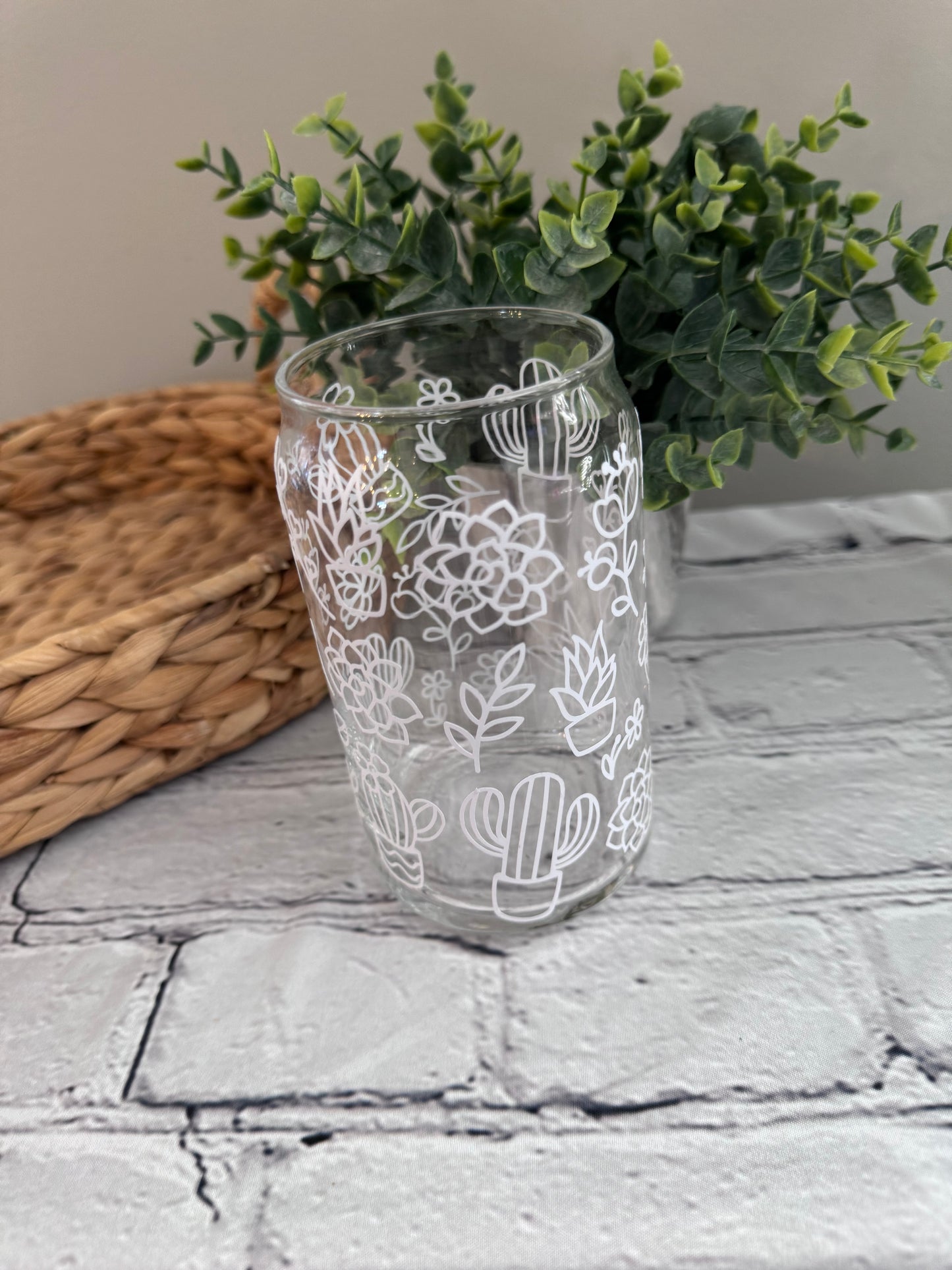 Succulents beer can glass