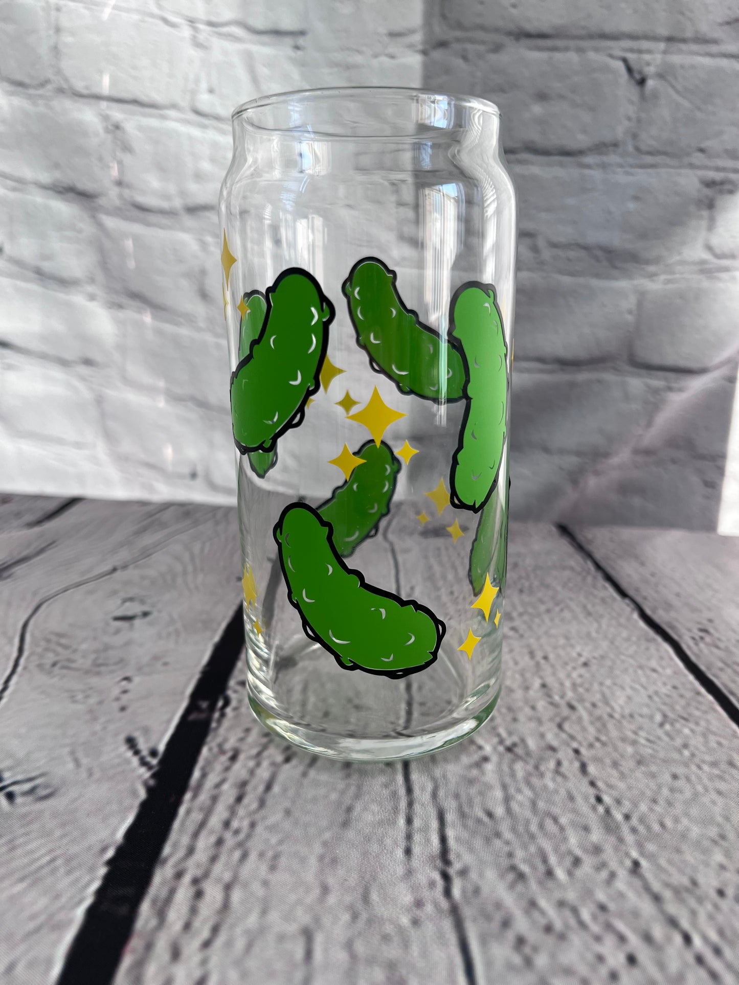 Pickle beer can glass