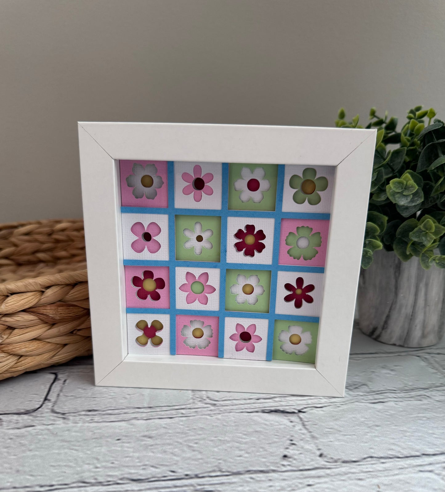 Floral quilt pattern mini 3D paper art in a shadowbox