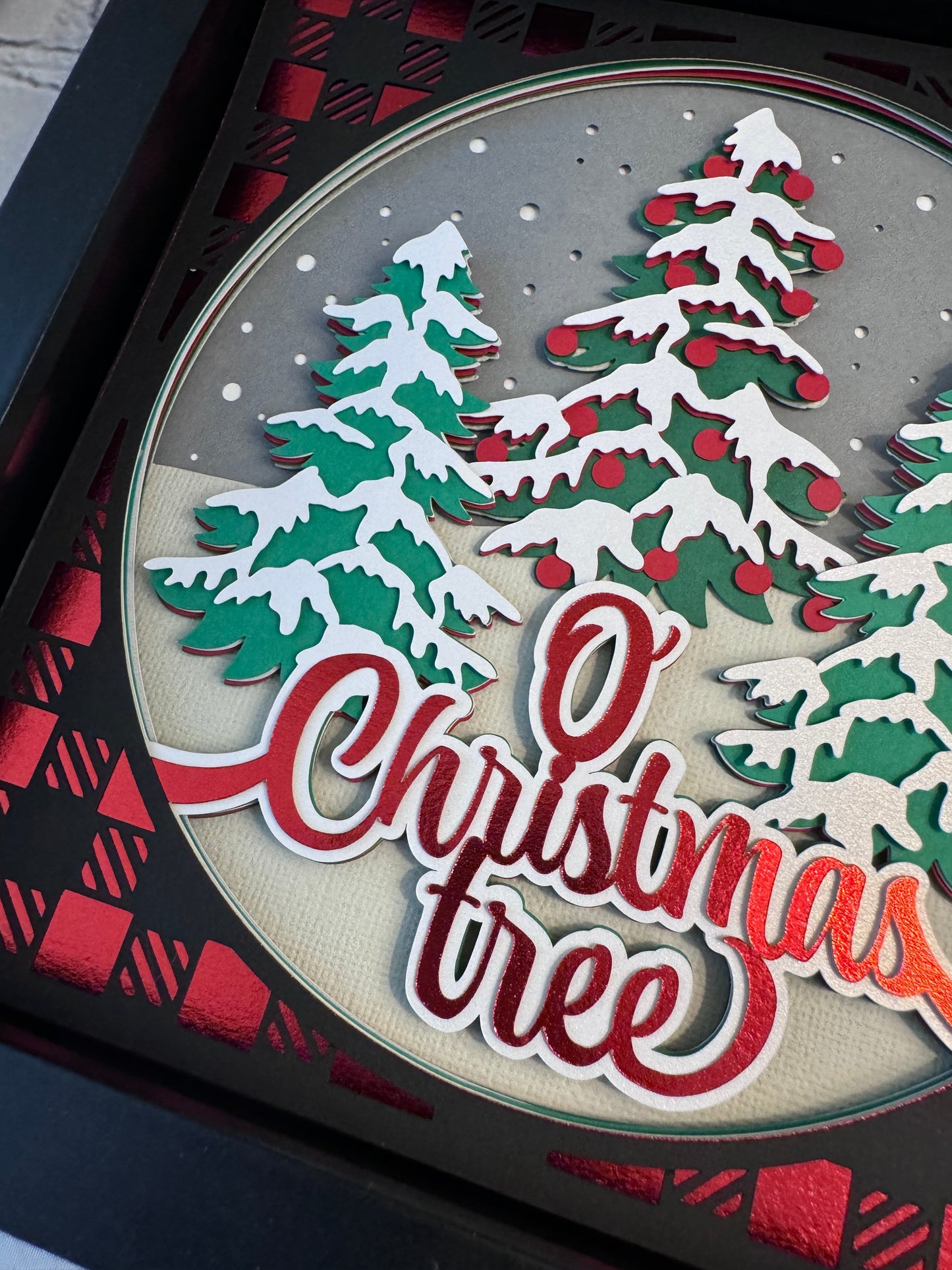 O Christmas tree 3D paper art shadowbox