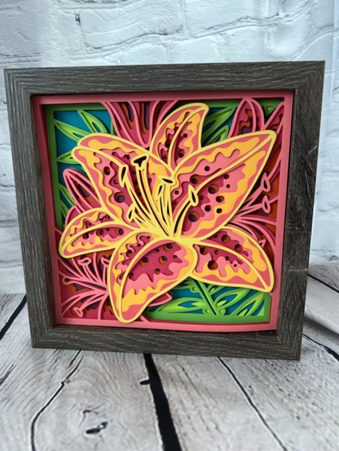 Day lily 3D paperart shadowbox