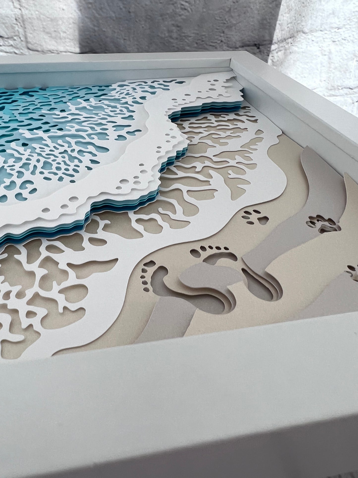 Ocean waves shadowbox