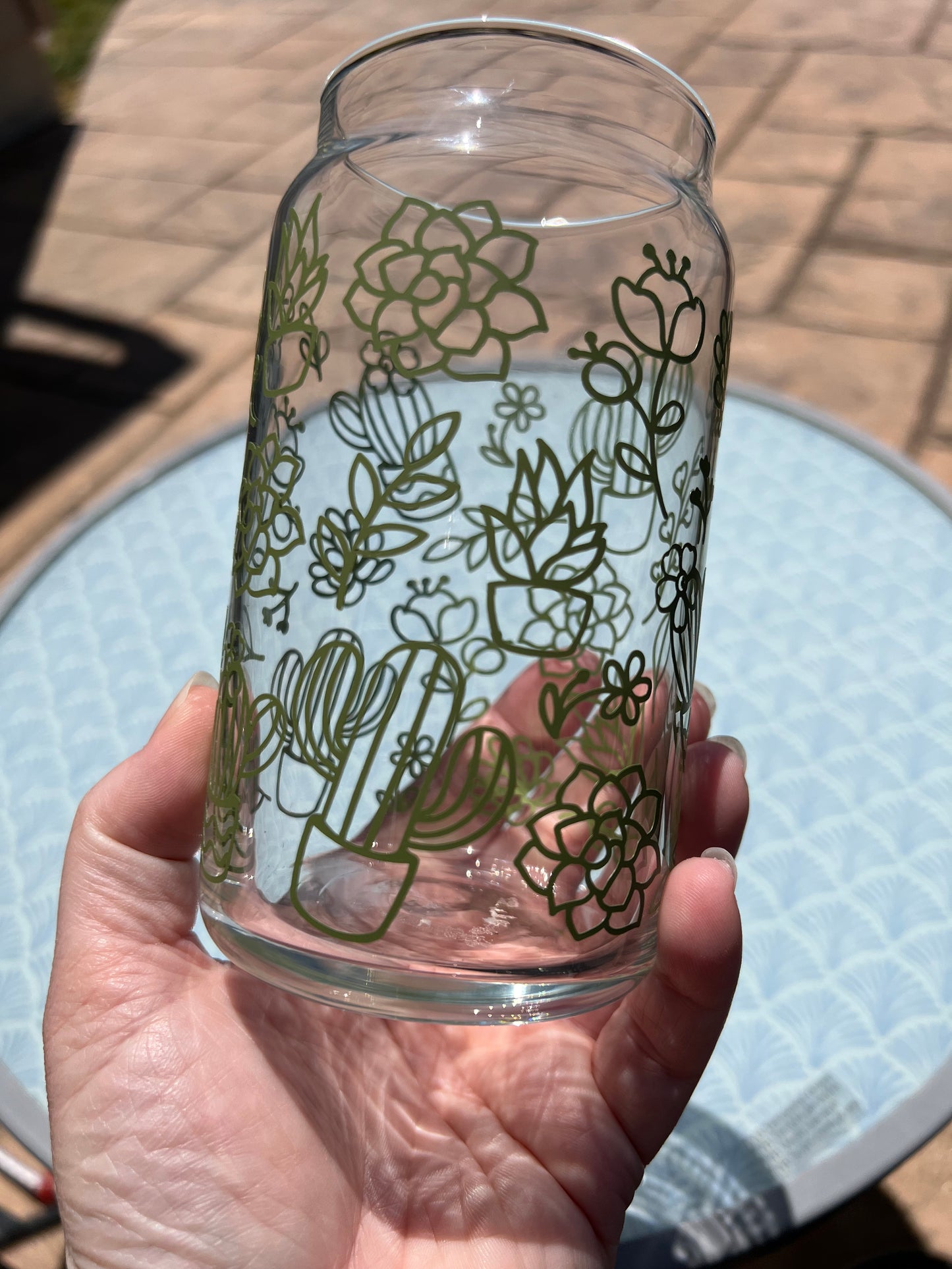 Succulents beer can glass