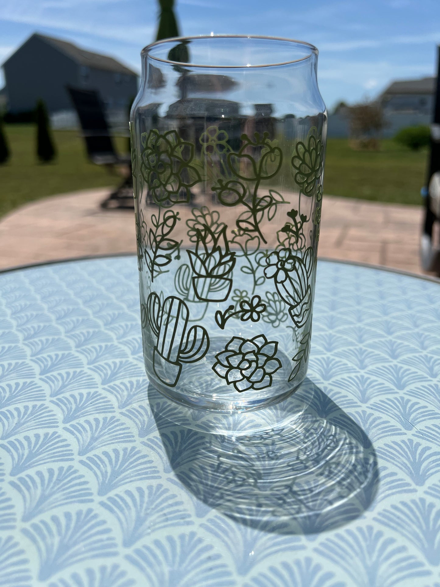 Succulents beer can glass